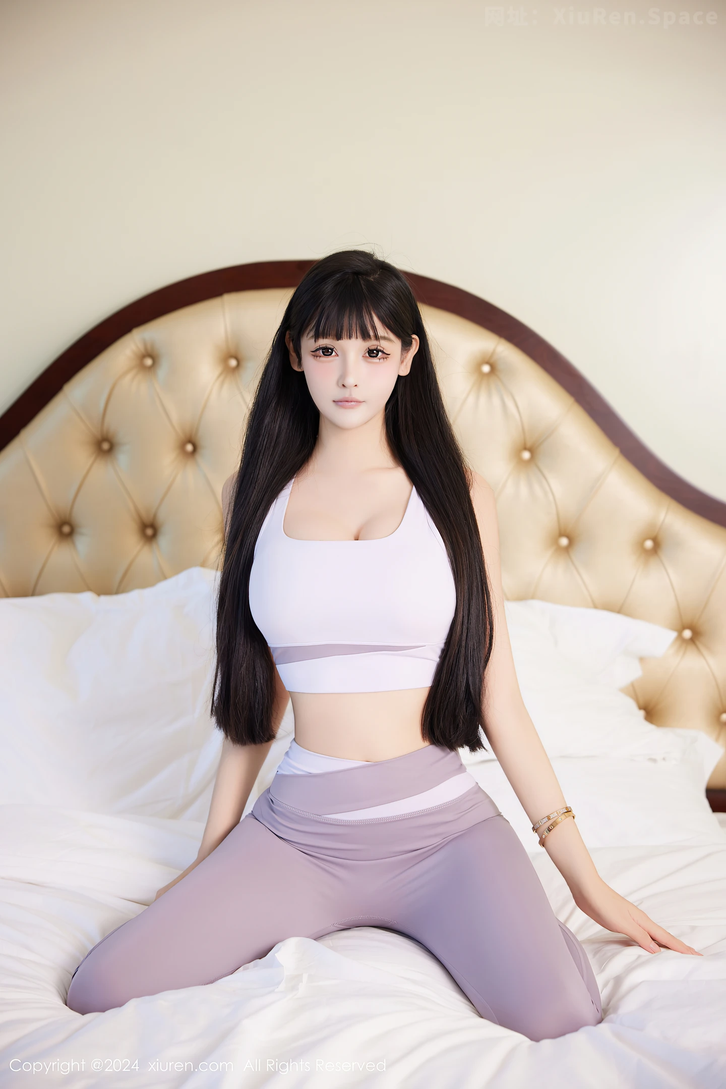 图片[2]-[XiuRen秀人网] VOL.9084 模特智恩baby性感紫色瑜伽服露粉色内衣秀丰腴美臀撩人诱惑写真61P-秀人网官方网站